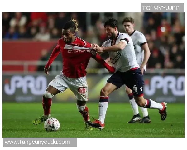 足球周一周二赛事前瞻与分析 聚焦焦点对决与精彩亮点